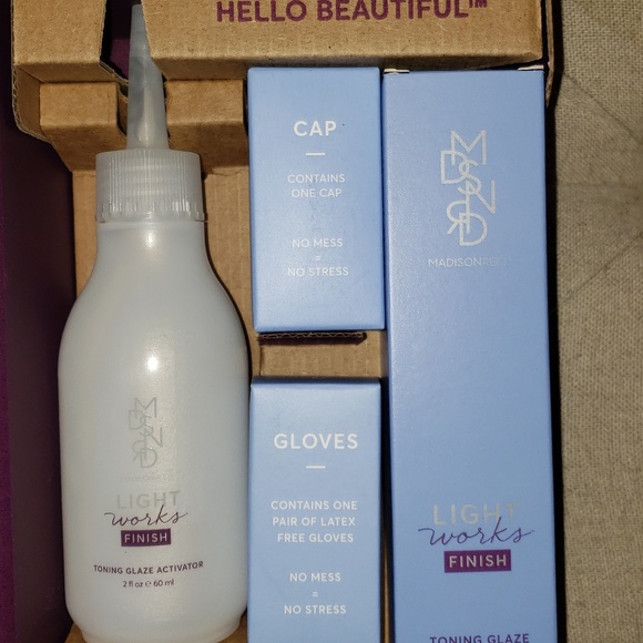 NIB Madison Reed Light Works - Picture 2 of 5